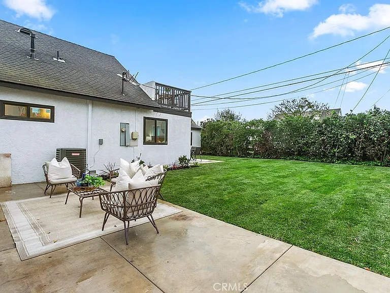 6091 Navajo Rd — Photo 40