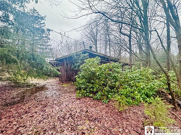 5th image of 9492 Sprague Rd