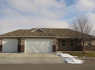 4996 Carnation St, Chubbuck, ID 83202