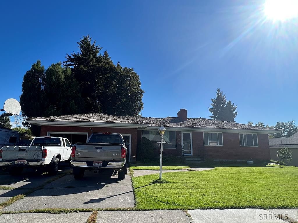 180 E 20th St, Idaho Falls, ID 83404 Zillow