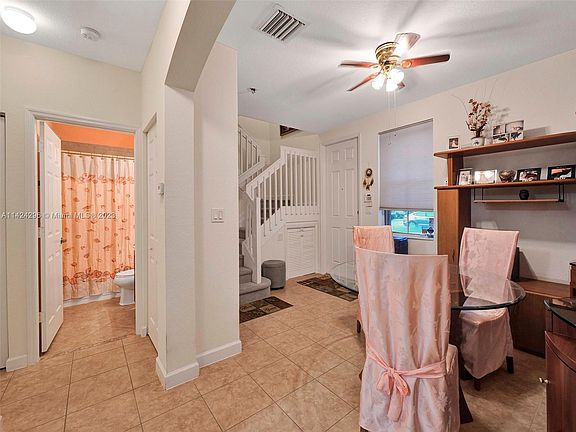 3rd image of 2884 SE 2nd Dr Unit 4