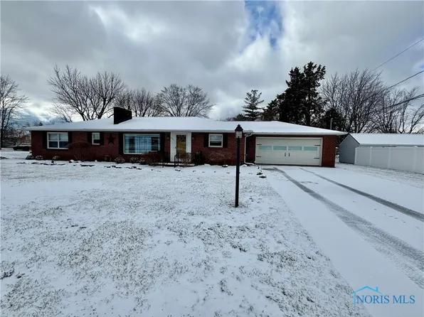1797 Greenhouse Ave, Defiance, OH 43512