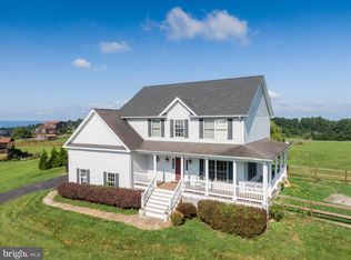 131 Freezeland Loop Rd, Linden, VA 22642