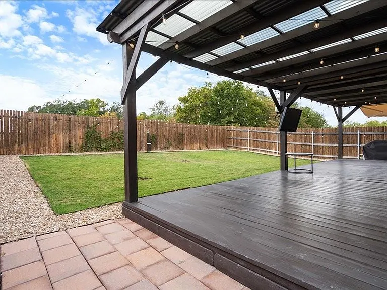2208 Cliffbrake Way — Photo 10