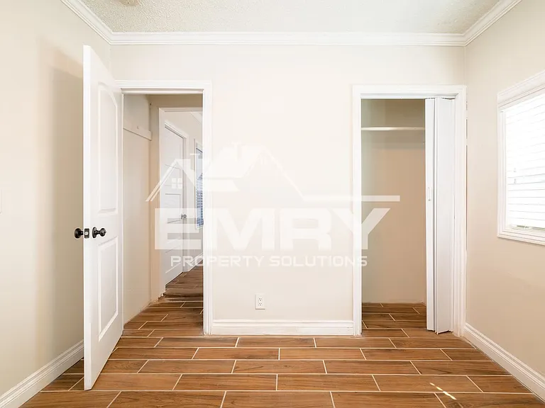 1125 S Evergreen Ave — Photo 20