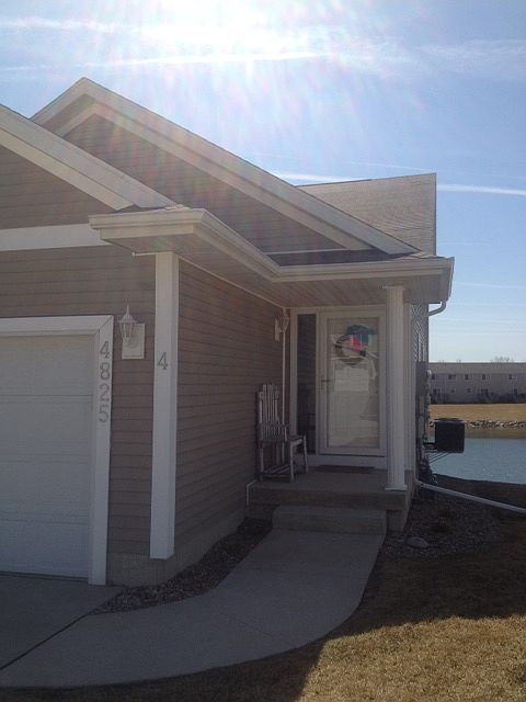 1st image of 4825 Algonquin Dr #4