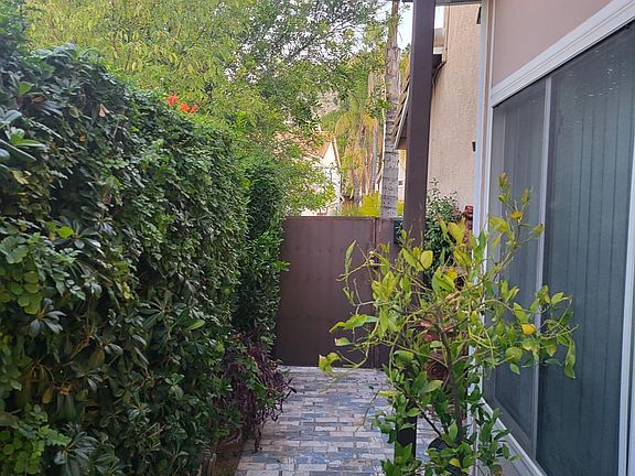 Private Entrance