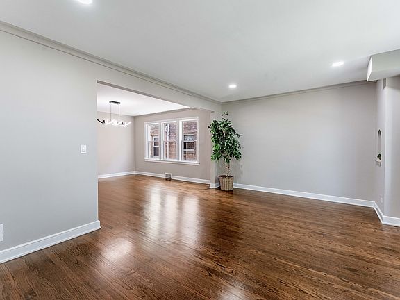 5th image of 8055 S Wabash Ave