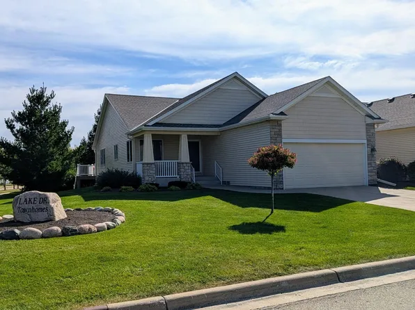 2001 Lake Dr, Northfield, MN 55057