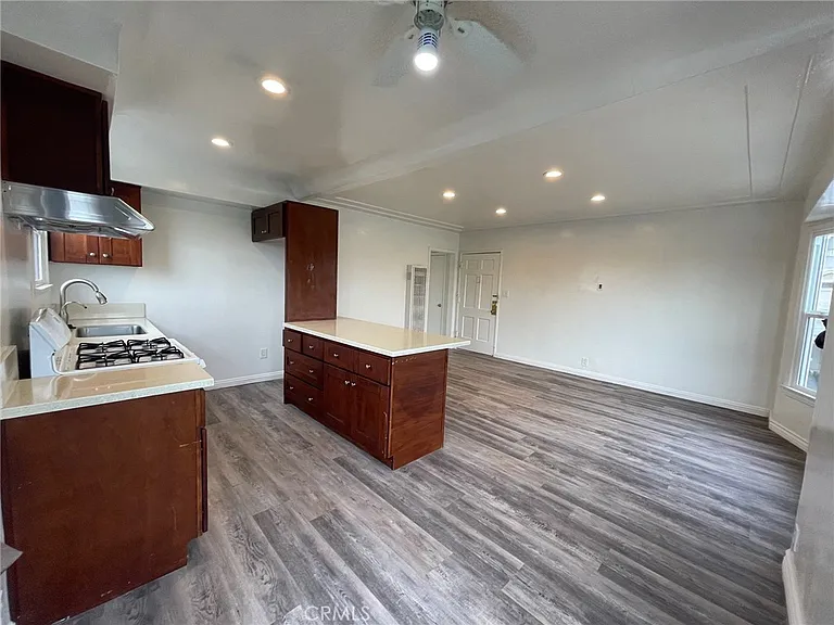 3968 Arlington Ave #1/2 — Photo 9