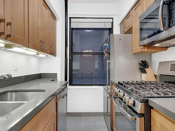 5th image of 110 W 86th St APT 2E