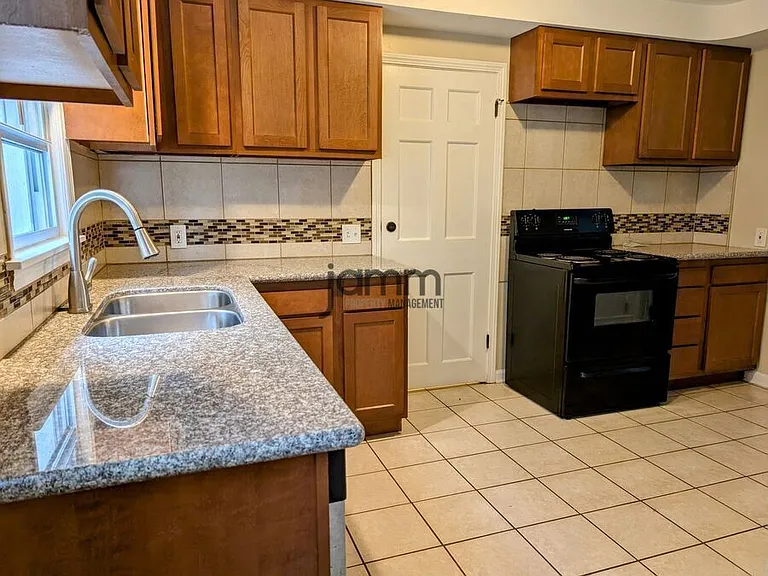 3580 Normandy Rd — Photo 7
