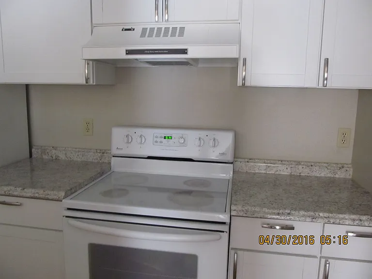 520 S 323rd Pl — Photo 12
