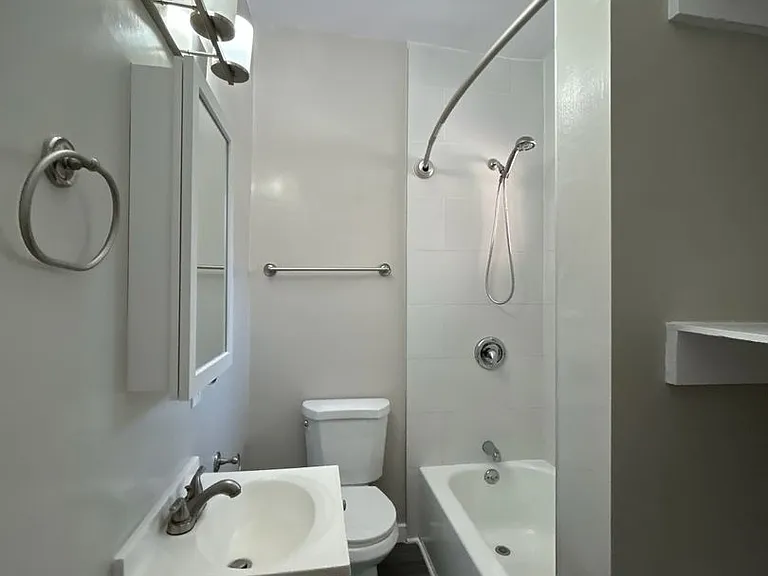335 Junipero Ave #101 — Photo 11