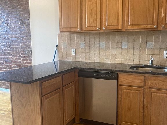 5th image of 15 W 129th St APT 3
