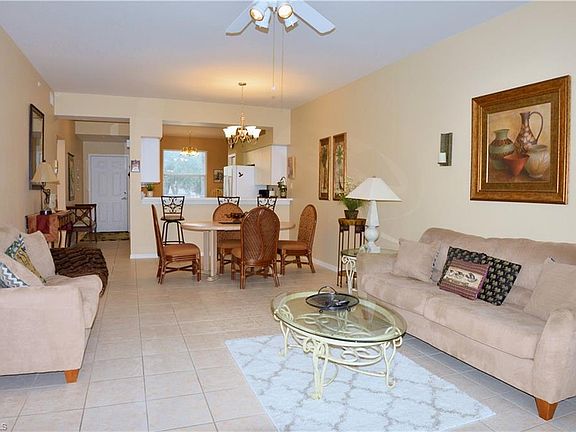 3rd image of 10450 Washingtonia Palm Way APT 1424