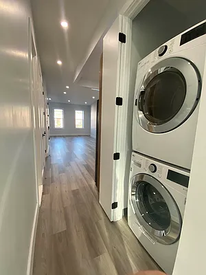 Rented by Lang Realty LLC | media 19