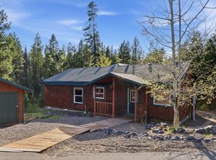 19140 Springfield Ct, Crescent Lake, OR 97733