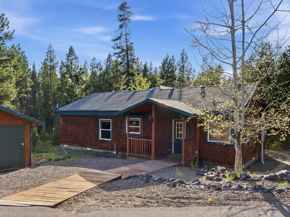 19140 Springfield Ct, Crescent Lake, OR 97733