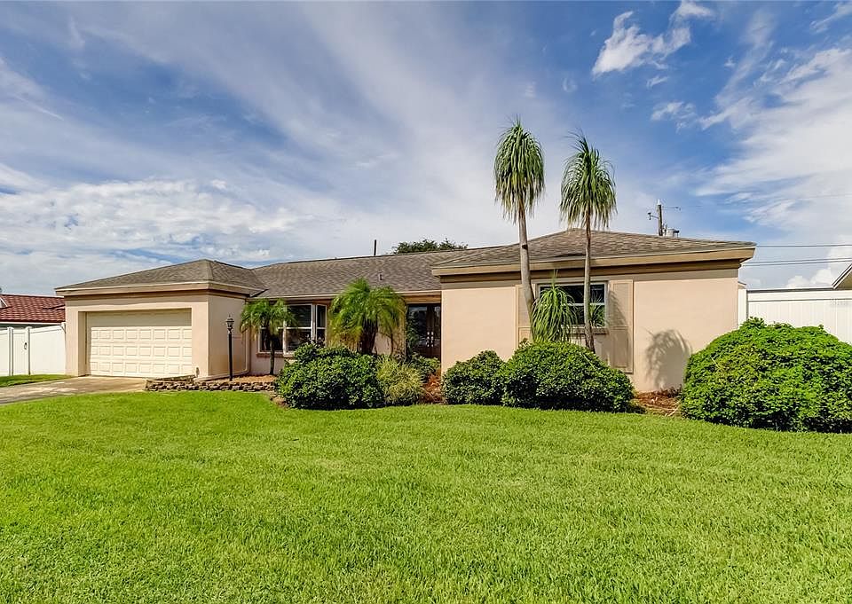 1st image of 14049 YACHT CLUB BOULEVARD