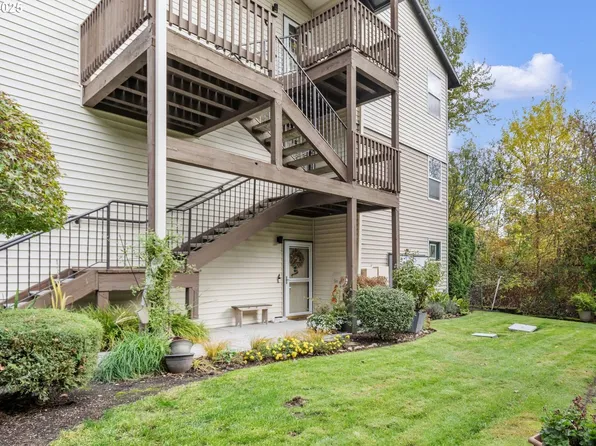 5264 NE 121st Ave APT 153, Vancouver, WA 98682