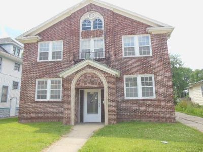 1124 N Main St, Rockford, IL, 61103
