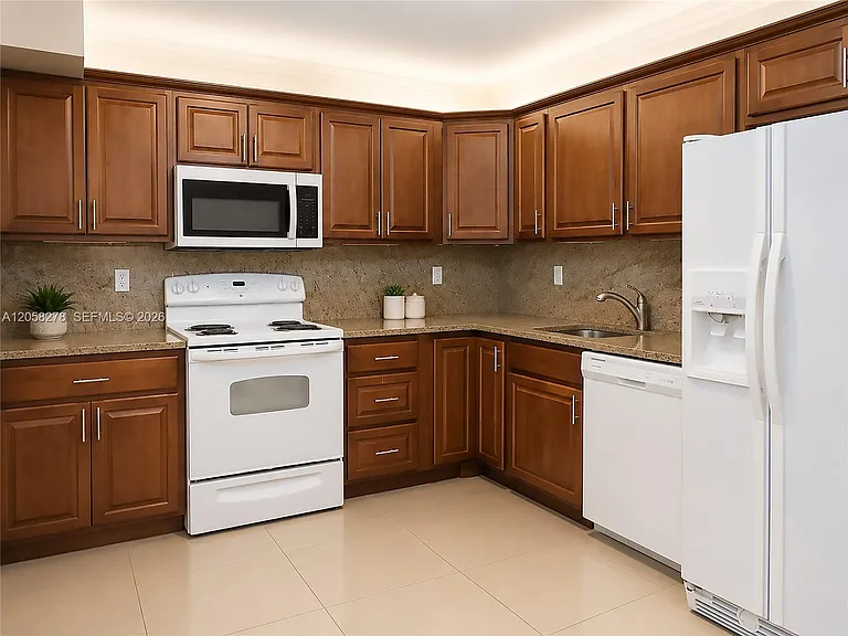 2401 S Ocean Dr #1007 — Photo 10