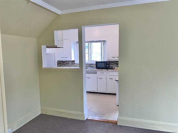 3rd image of 47 Wood St APT 2