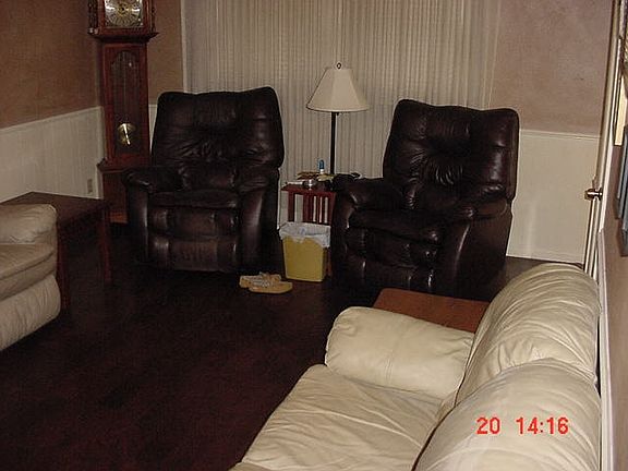 2nd image of 131 Aspen St