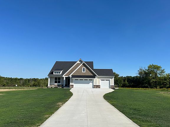 2nd image of 10154 Hideaway Ct SE