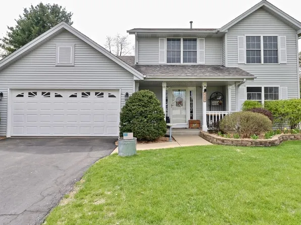 4829 Pine Al Dr, Machesney Park, IL 61115