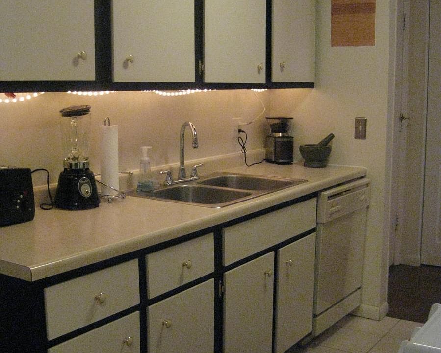 2nd image of 4201 Lakeside Ave N APT 201