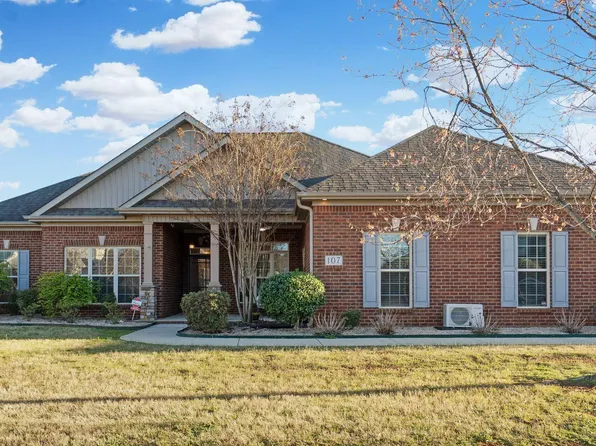 107 Ashville Wood Ct, Madison, AL 35756