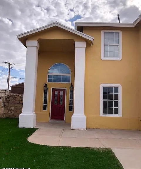 13700 Paseo Rico Cir — Photo 2