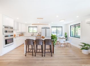 1927 Uluwehi Pl, Honolulu, HI 96822