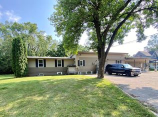 1935 7th St NW, Faribault, MN 55021