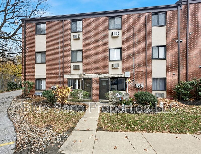 1st image of 100 E Glenolden Ave APT D14