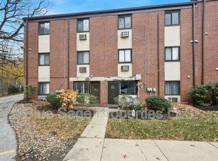 100 E Glenolden Ave APT D14, Glenolden, PA 19036