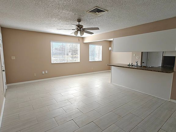 2nd image of 4163 White Pine Ave #4-2