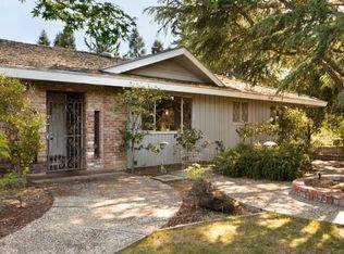 27772 Lupine Rd, Los Altos Hills, CA 94022