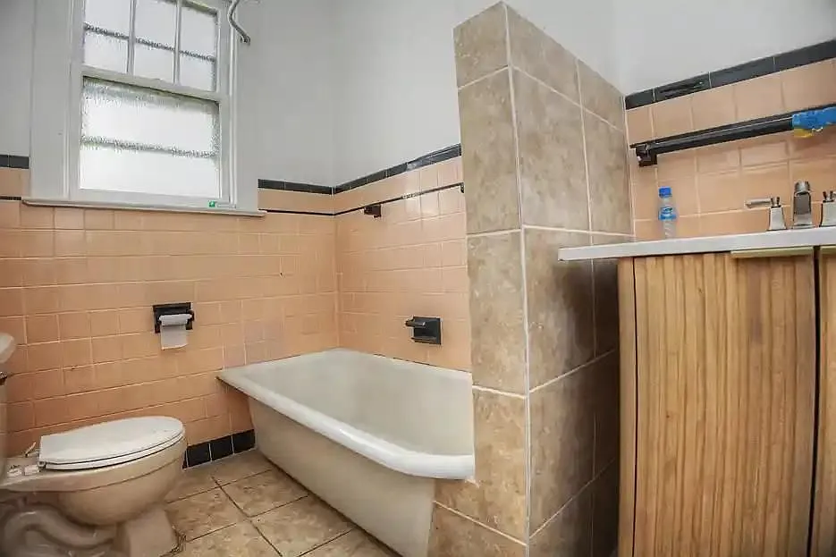 4 bed, 1.0 bath, 1700 sqft, $1,450 — Photo 4