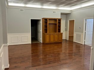 105 Lyndon Dr, Woodway, TX 76712