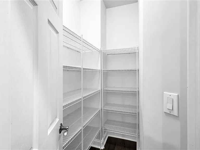 5358 Manor View Dr NW #12 — Photo 11