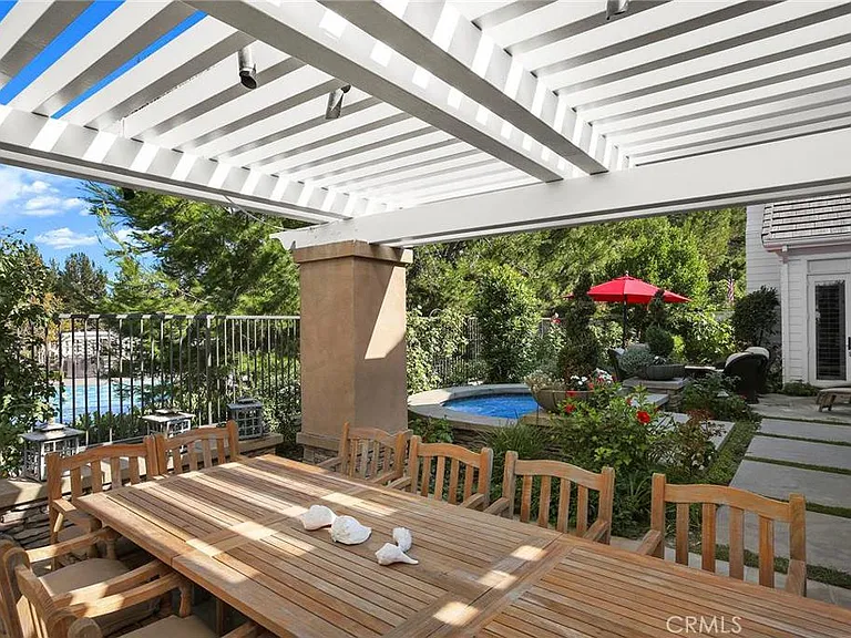 6 Ironwood Dr — Photo 12