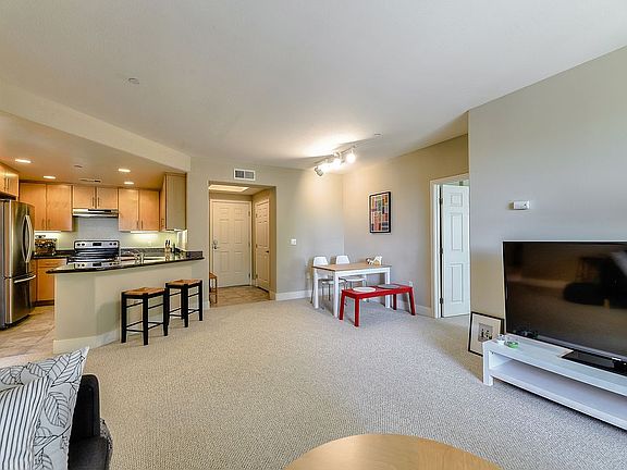 4th image of 2988 Grassina St Unit 213