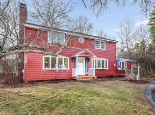 4 Belvina Cir, Pelham, NH 03076