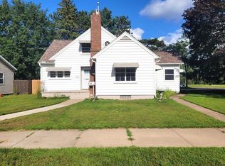 1237 S 5th Ave, Wausau, WI 54401