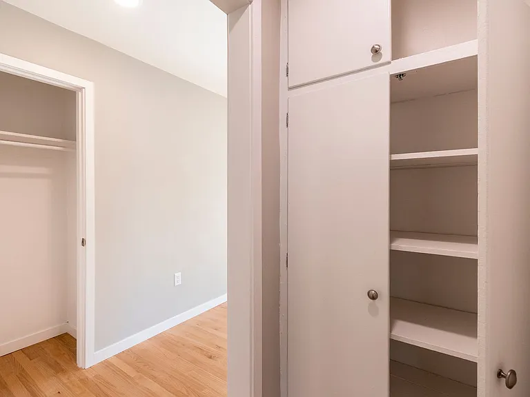 1210 S Midvale Blvd — Photo 27
