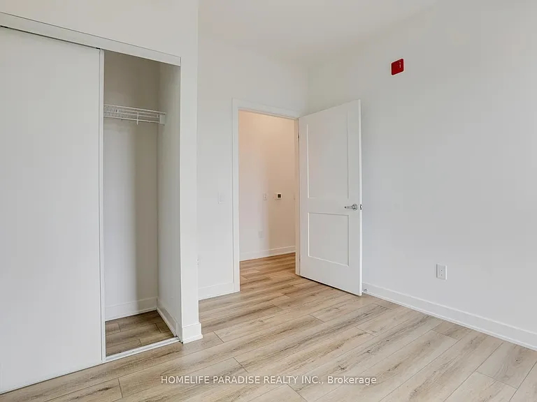 312 Erb St W #416 — Photo 33