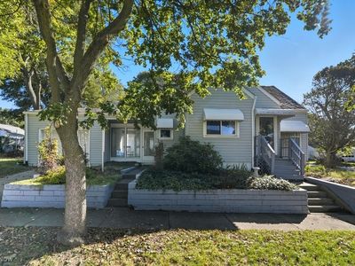 1825 9th St SW, Akron, OH, 44314